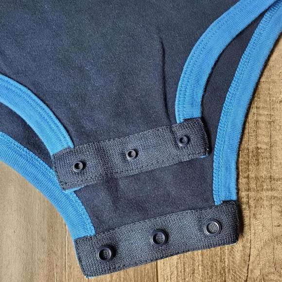 Nike Baby Boy Bodysuit Top Bundle Size 3/6M - Picture 9 of 11